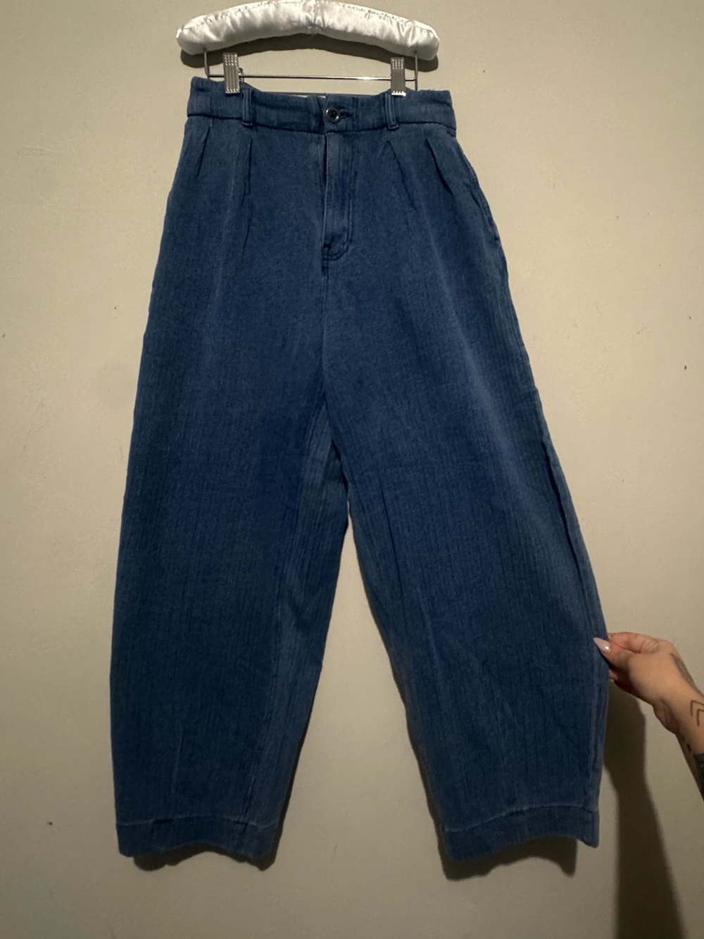 HALARA Relaxed Wide-Leg Men’s Jeans in Deep Blue Denim
